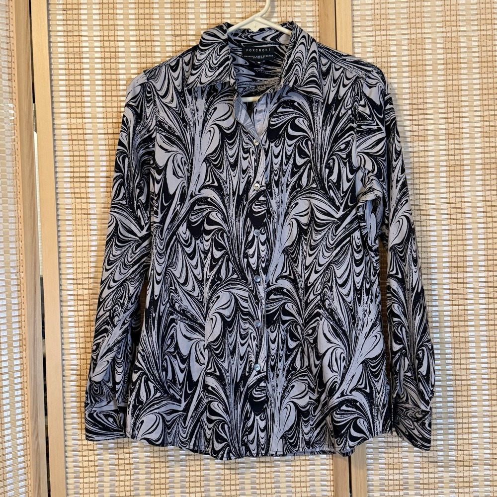 Foxcroft Womens 6‎ Black & White Swirl Print Button Up Wrinkle Free Office Retro